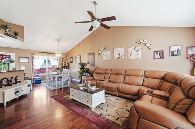 1478 Halfhill Way, Columbus, OH 43207