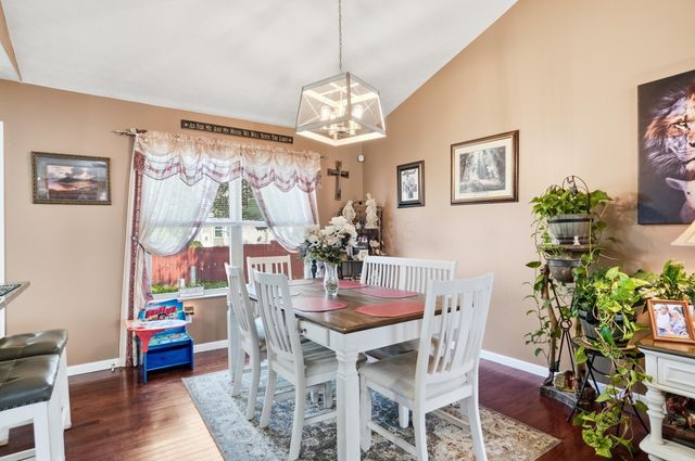 1478 Halfhill Way, Columbus, OH 43207