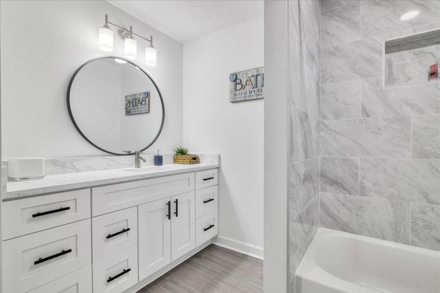 561 Brandon Road, Conroe, TX 77302