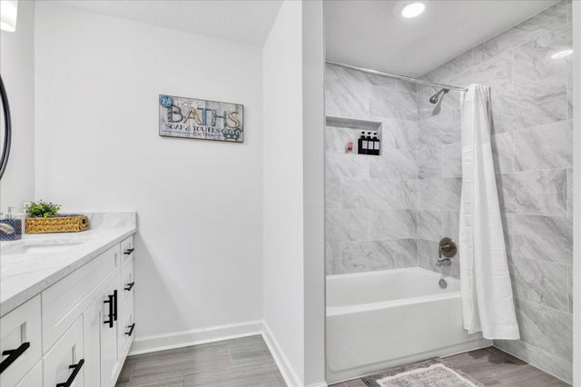 561 Brandon Road, Conroe, TX 77302