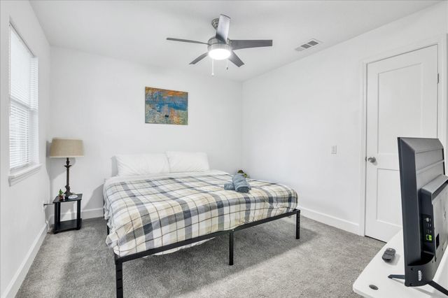 561 Brandon Road, Conroe, TX 77302