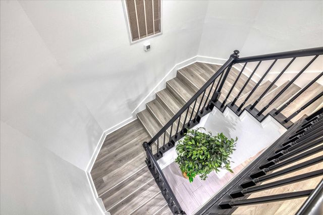 561 Brandon Road, Conroe, TX 77302