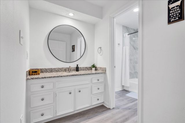 561 Brandon Road, Conroe, TX 77302