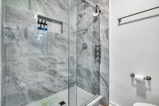 561 Brandon Road, Conroe, TX 77302