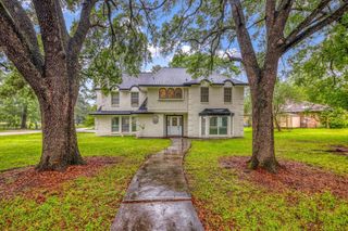 561 Brandon Road, Conroe, TX 77302
