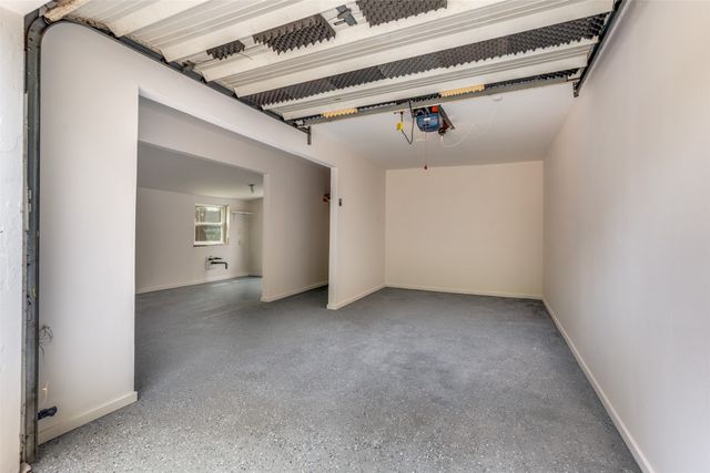 9513 Dixie Lane, Dallas, TX 75228