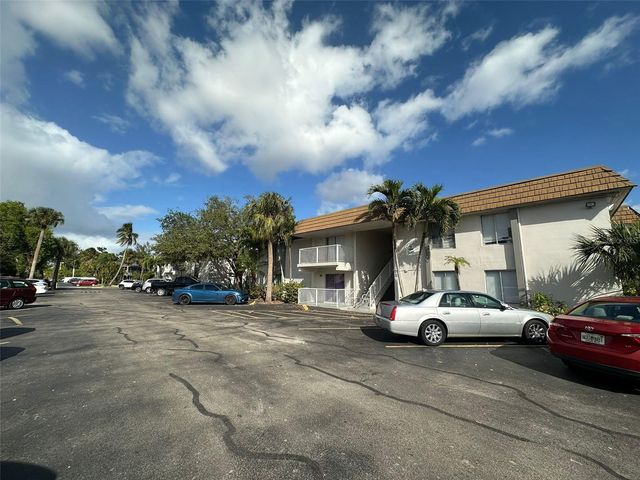 1830 MARAVILLA AVENUE 713, Fort Myers, FL 33901
