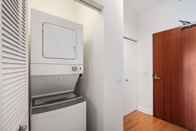 1235 S Prairie Avenue 1906, Chicago, IL 60605
