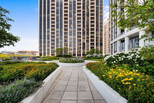 1235 S Prairie Avenue 1906, Chicago, IL 60605