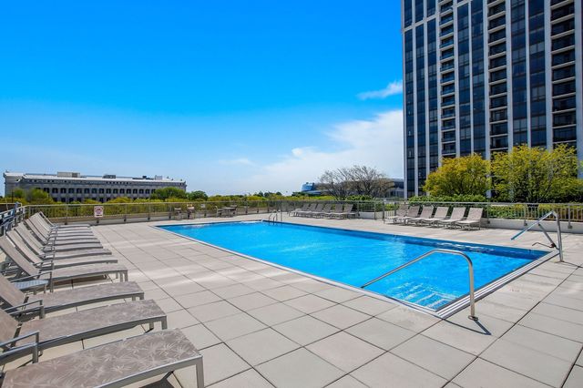 1235 S Prairie Avenue 1906, Chicago, IL 60605