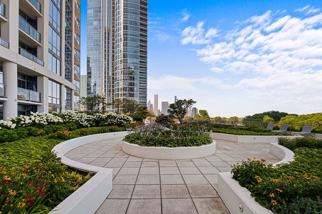 1235 S Prairie Avenue 1906, Chicago, IL 60605