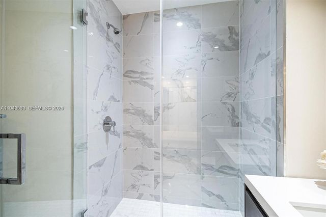 851 NE 1st Ave 4108, Miami, FL 33132