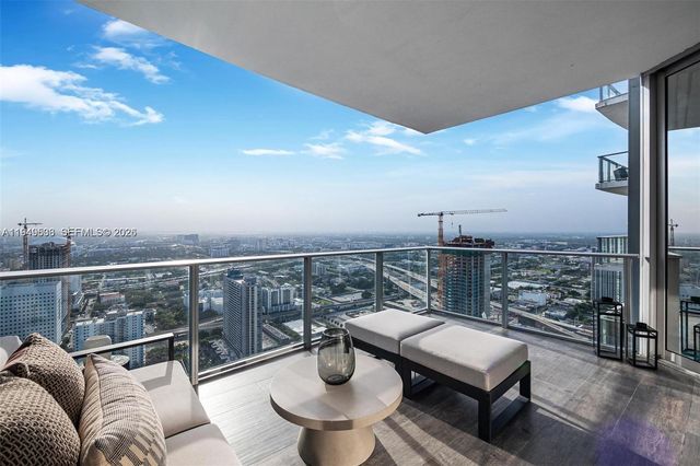 851 NE 1st Ave 4108, Miami, FL 33132