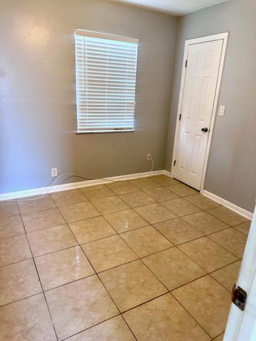 9326 Sunrise Drive 9332, West Palm Beach, FL 33403