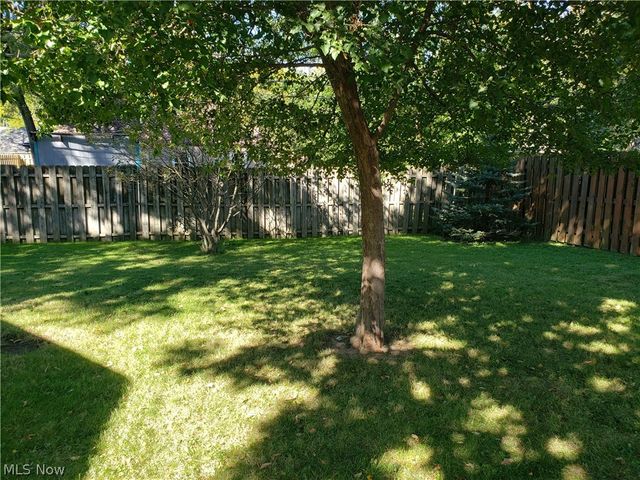 234 Wallace Drive, Berea, OH 44017