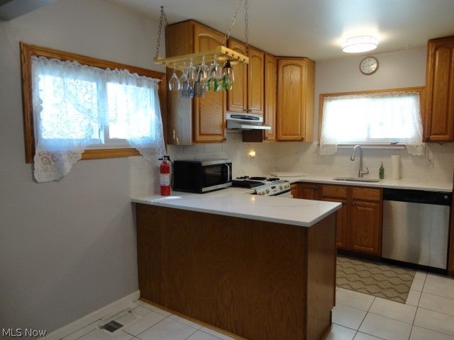 234 Wallace Drive, Berea, OH 44017