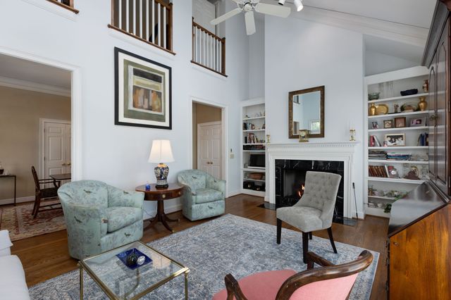 107 Brighton Close, Nashville, TN 37205