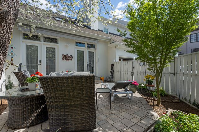 107 Brighton Close, Nashville, TN 37205