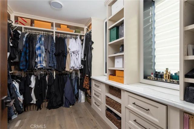 302 3rd, Huntington Beach, CA 92648