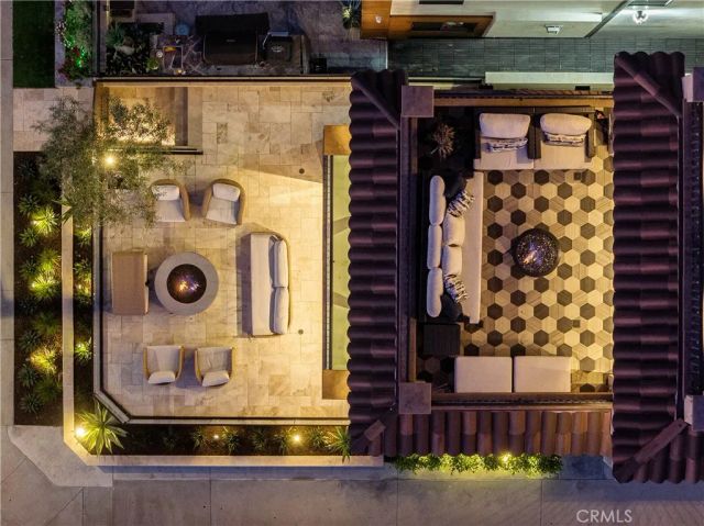 302 3rd, Huntington Beach, CA 92648