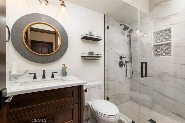 302 3rd, Huntington Beach, CA 92648