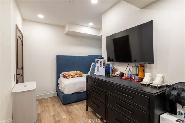 302 3rd, Huntington Beach, CA 92648