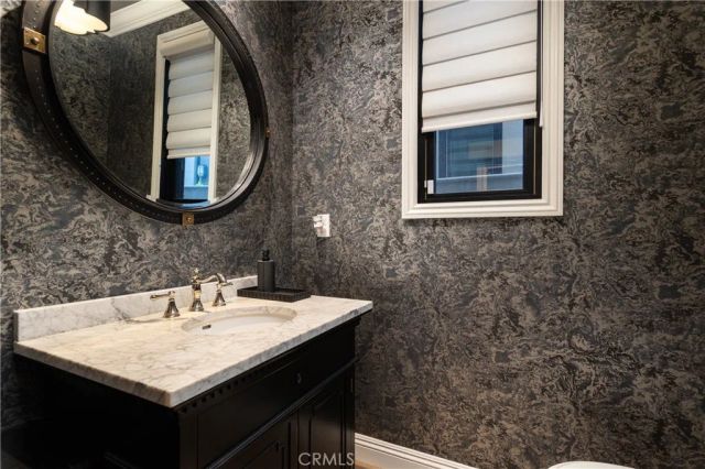 302 3rd, Huntington Beach, CA 92648