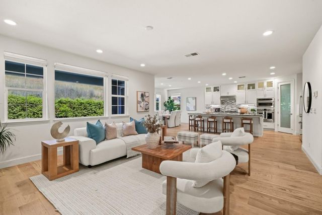 29716 Cantera, Hayward, CA 94544