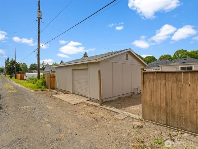 440 25th Avenue, Longview, WA 98632