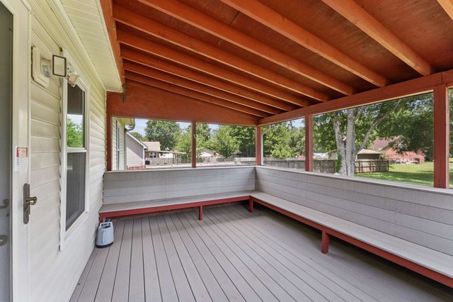 328 Merlin Dr, Murfreesboro, TN 37127