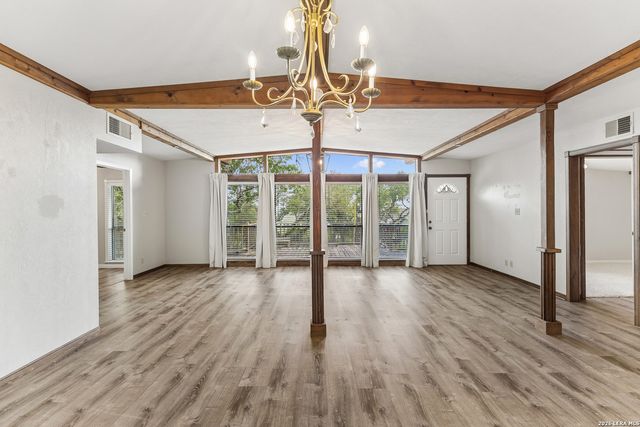 1035 Sweetwater, Canyon Lake, TX 78133