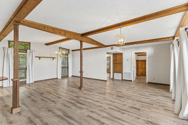 1035 Sweetwater, Canyon Lake, TX 78133