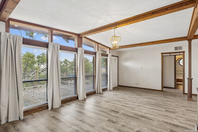 1035 Sweetwater, Canyon Lake, TX 78133