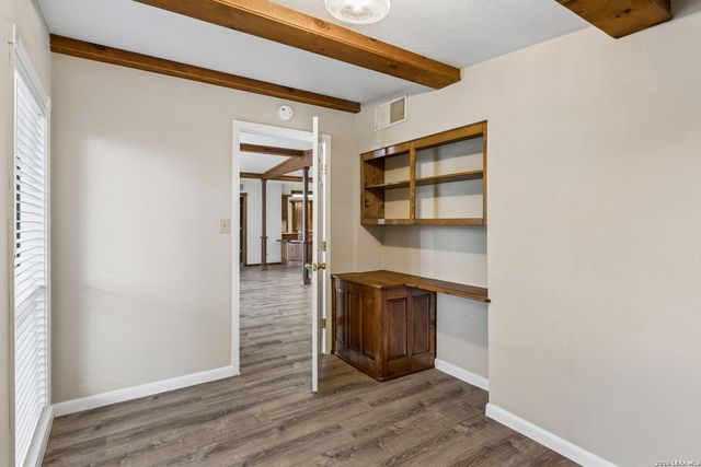 1035 Sweetwater, Canyon Lake, TX 78133
