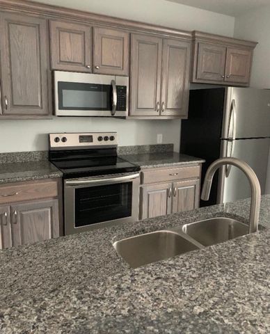 133 W Britton 202, Krum, TX 76249