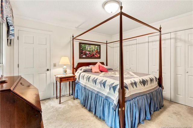 2004 Vantage Point, Sanford, NC 27330