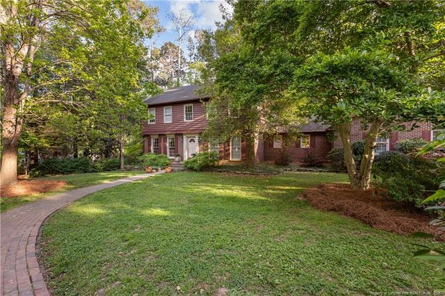 2004 Vantage Point, Sanford, NC 27330