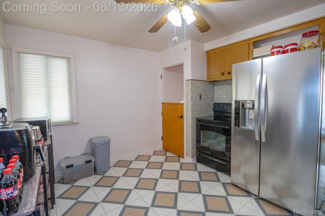 141 Lathers Street, Garden City, MI 48135