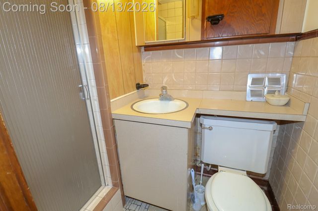 141 Lathers Street, Garden City, MI 48135