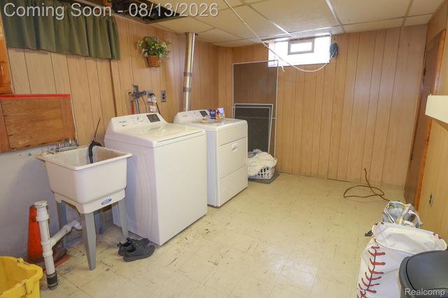 141 Lathers Street, Garden City, MI 48135