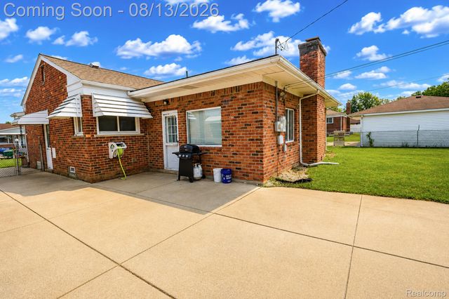 141 Lathers Street, Garden City, MI 48135