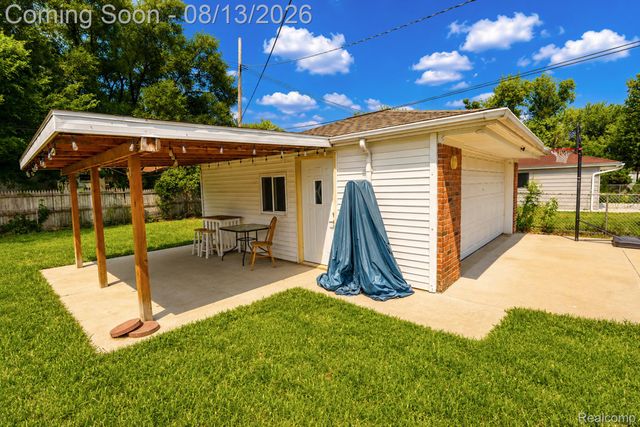 141 Lathers Street, Garden City, MI 48135