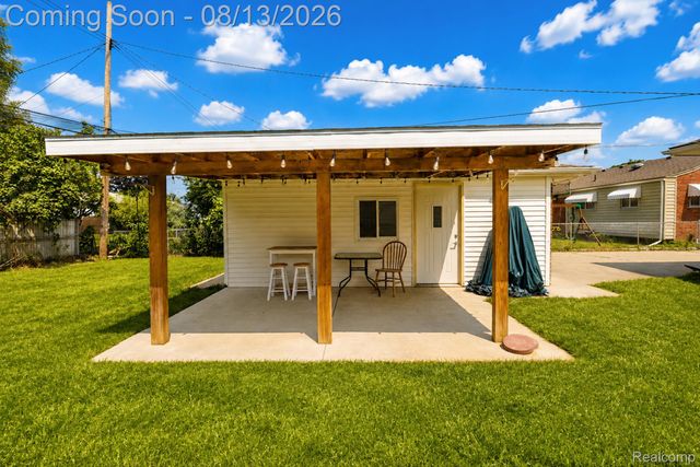 141 Lathers Street, Garden City, MI 48135