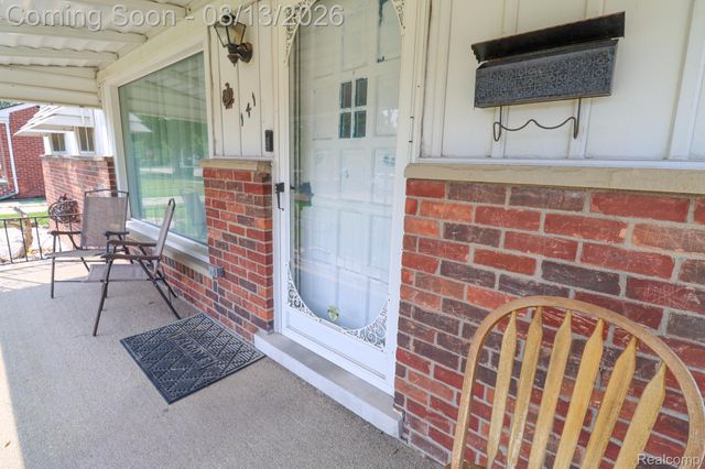 141 Lathers Street, Garden City, MI 48135