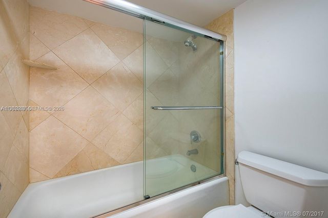 20505 E Country Club Dr 935, Aventura, FL 33180