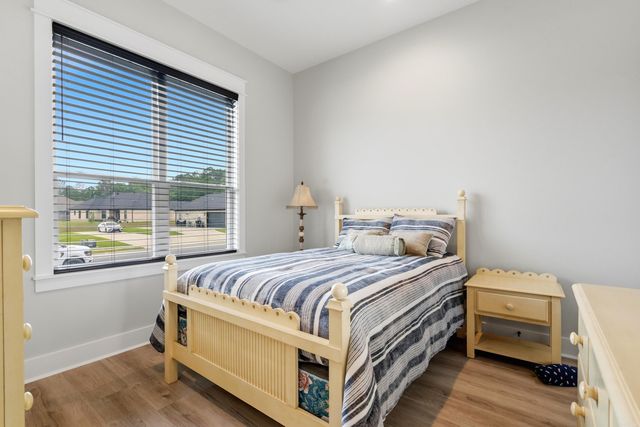 4205 Hampton Drive, Benton, AR 71909