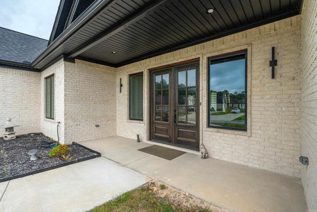 4205 Hampton Drive, Benton, AR 71909