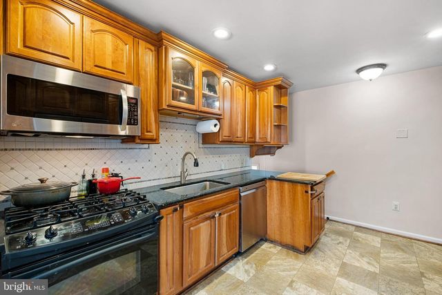 2227 GRUBB RD, Wilmington, DE 19810