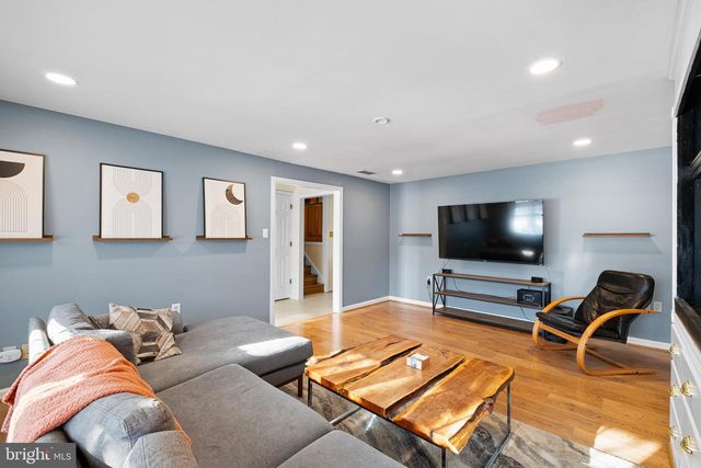 2227 GRUBB RD, Wilmington, DE 19810