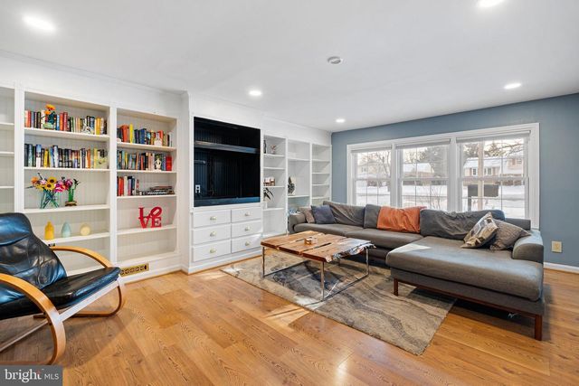 2227 GRUBB RD, Wilmington, DE 19810